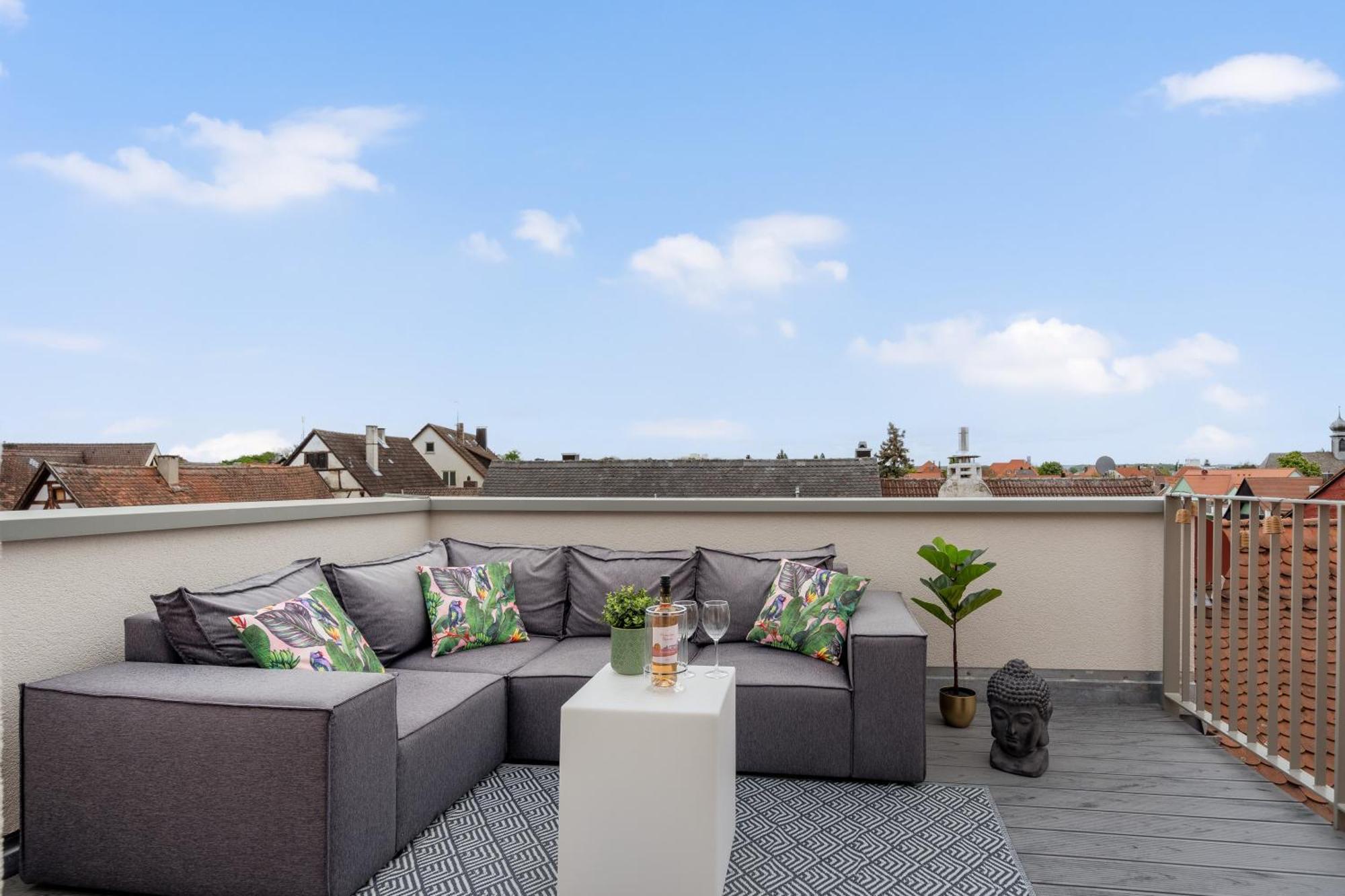 Namaste Homes - Ferienwohnung Mit Dachterrasse Bad Windsheim Exteriör bild